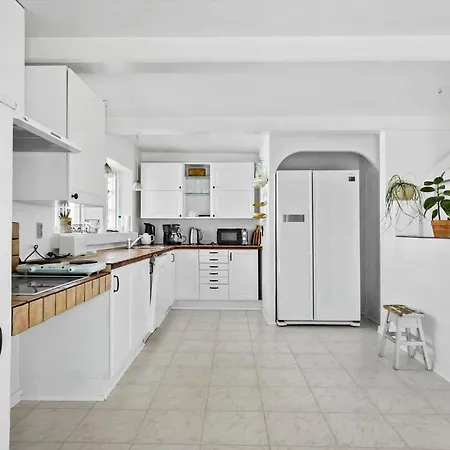 Fy283-broby-sandholtvej-45 بيت للعطل Lyndelse